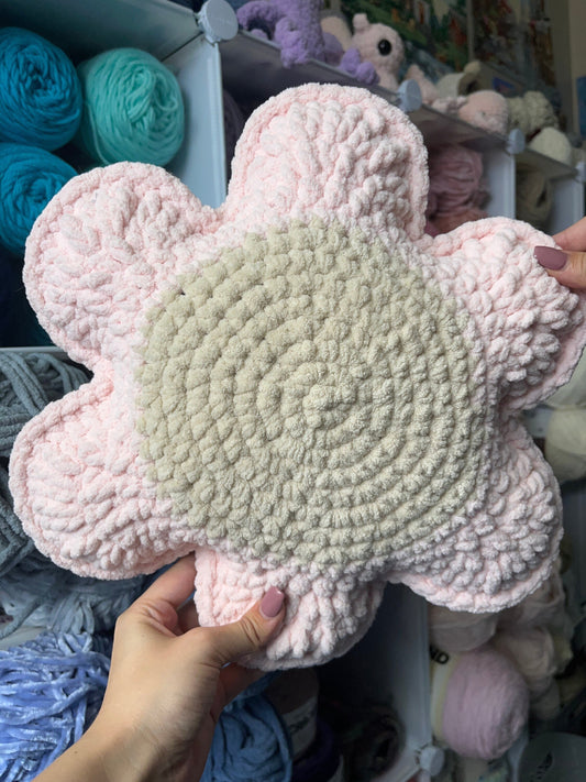 14” Blush Pink Plush Daisy Pillow, Daisy Pillow Decor, Daisy Lovers Gift, Cute Flower Pillow, Feminine Bedroom Decor, Cuddly Daisy Pillow